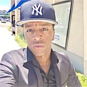 Meet your Posher, Malcolm